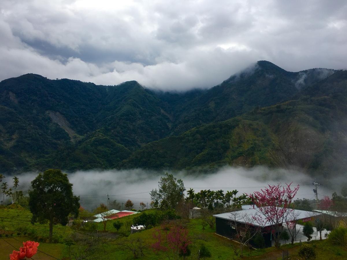 Walk Cloud Bed And Breakfast Meishan Exterior foto